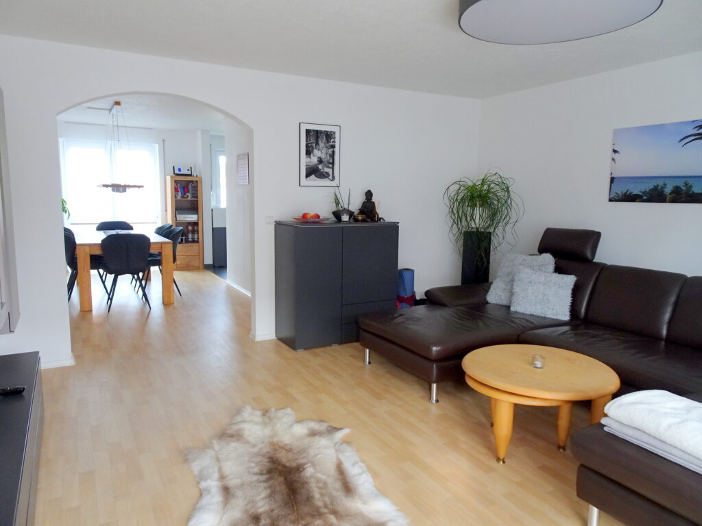 TOP 3,5 Zimmer-Wohnung in bester Lage von Unterrombach